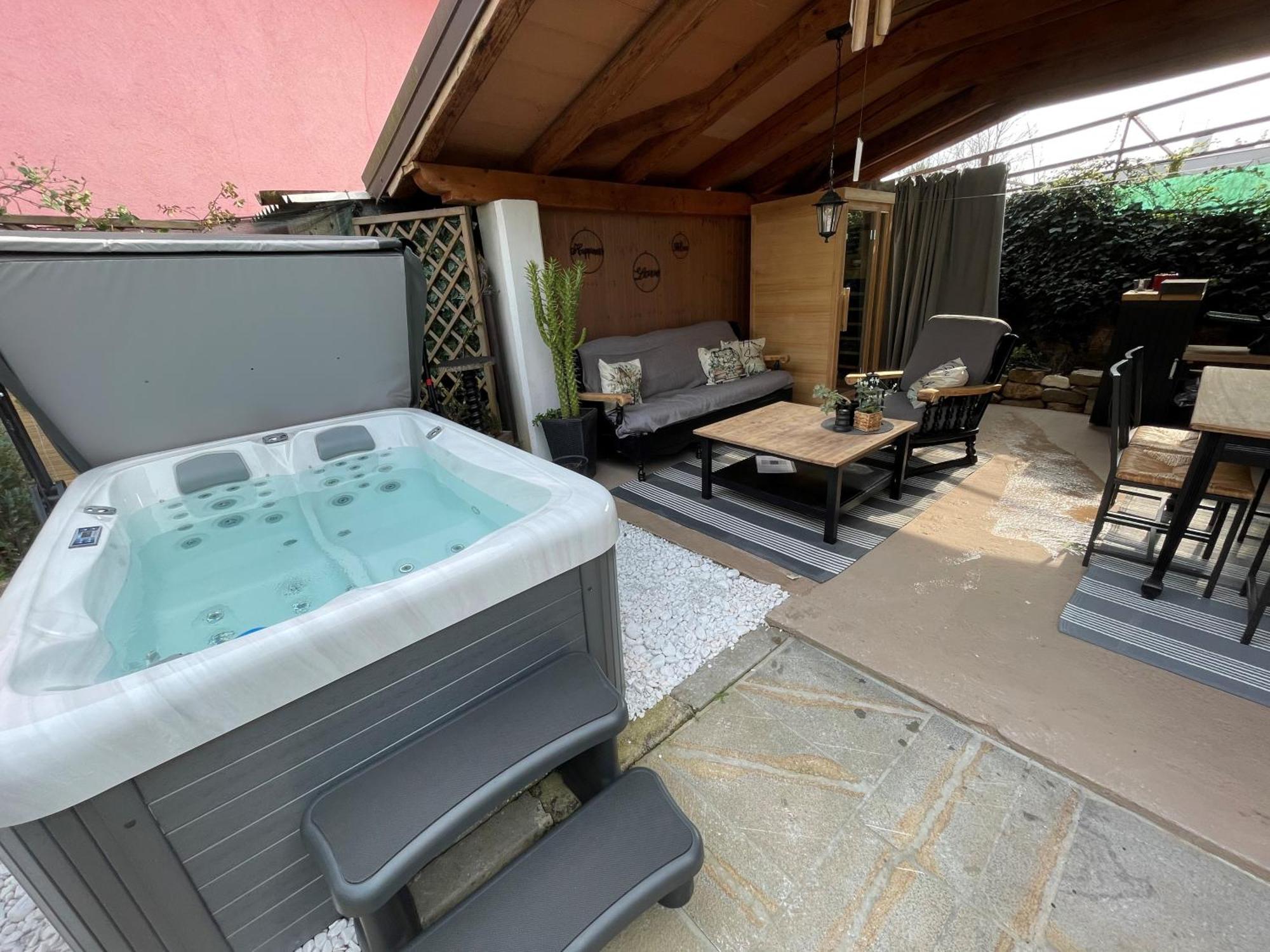 Villa Noa Jacuzzi & Sauna Izola Εξωτερικό φωτογραφία
