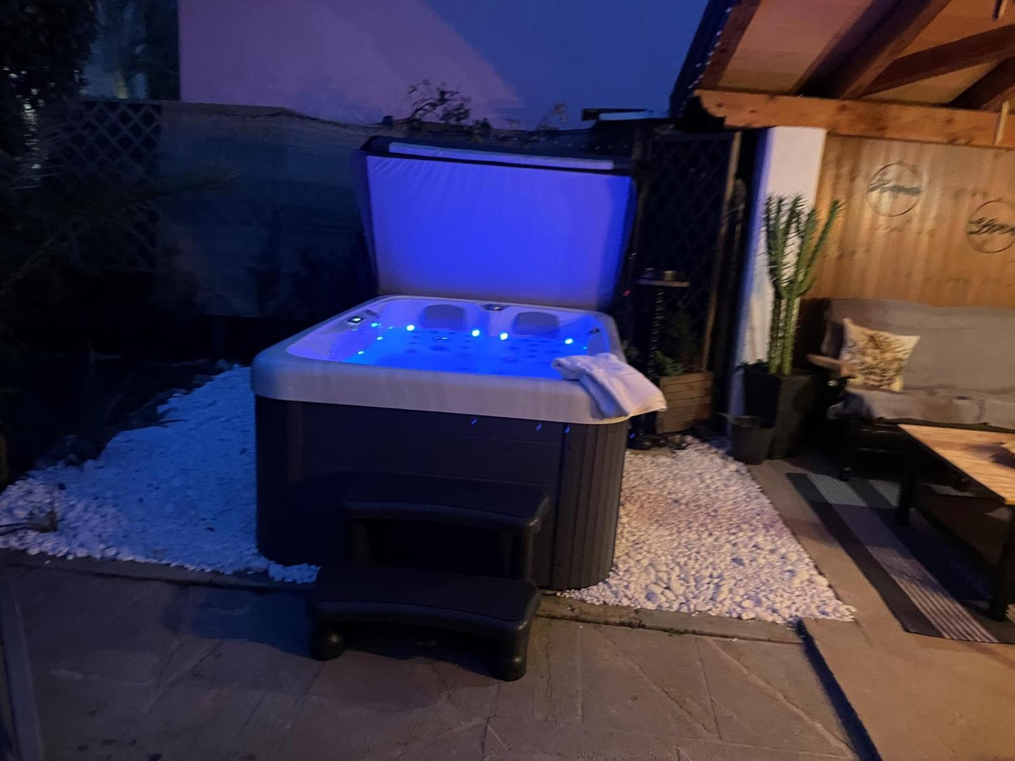 Villa Noa Jacuzzi & Sauna Izola Εξωτερικό φωτογραφία