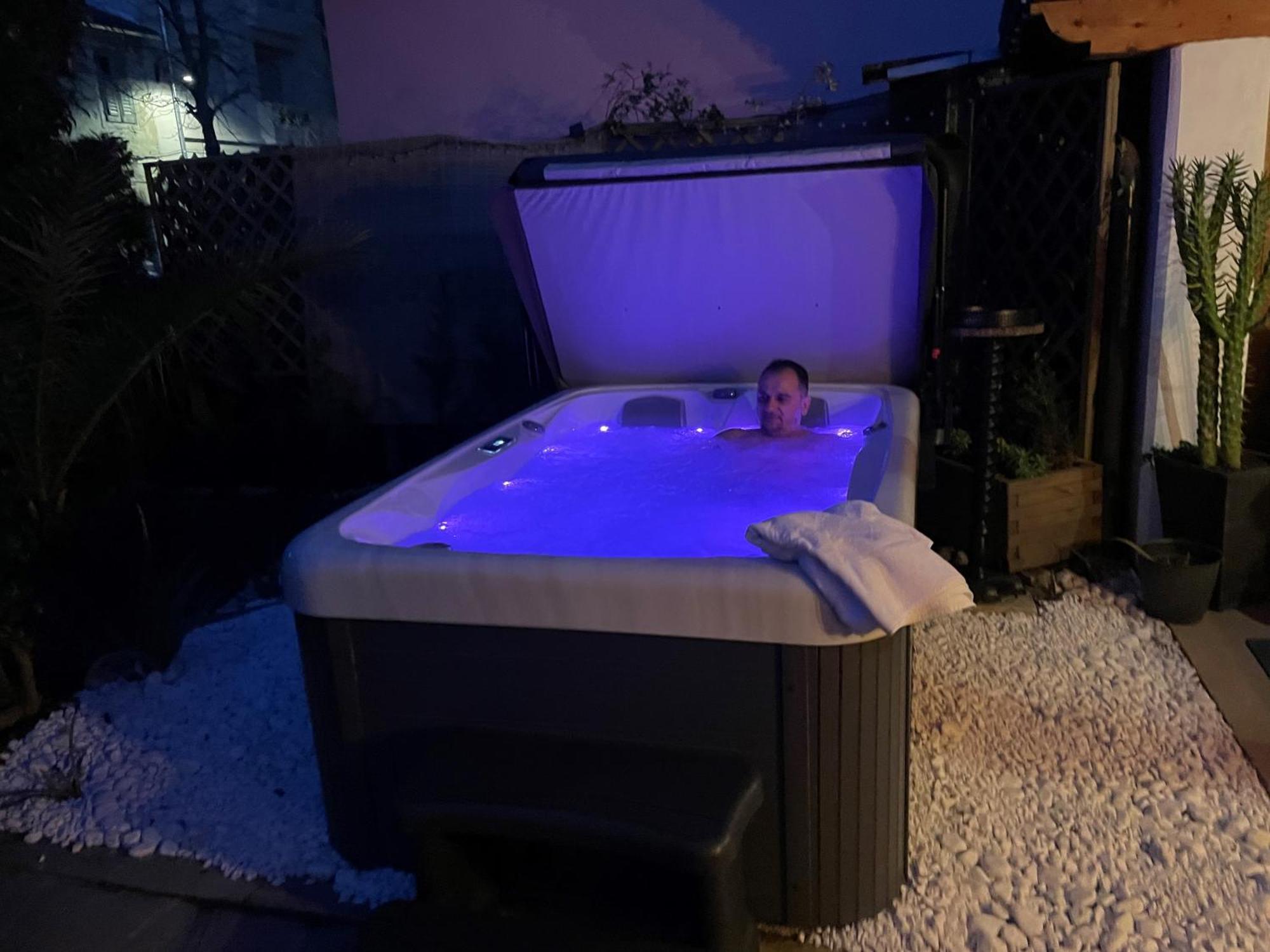 Villa Noa Jacuzzi & Sauna Izola Εξωτερικό φωτογραφία
