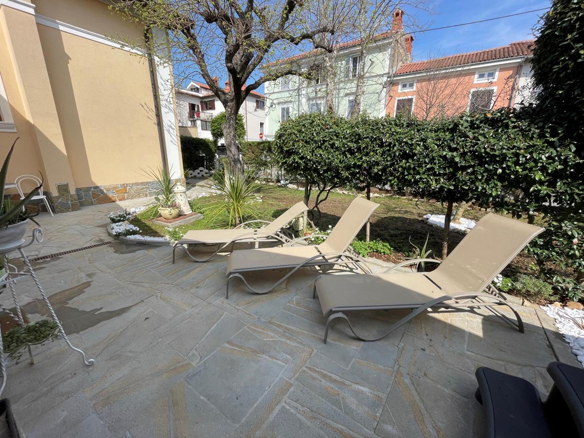 Villa Noa Jacuzzi & Sauna Izola Εξωτερικό φωτογραφία