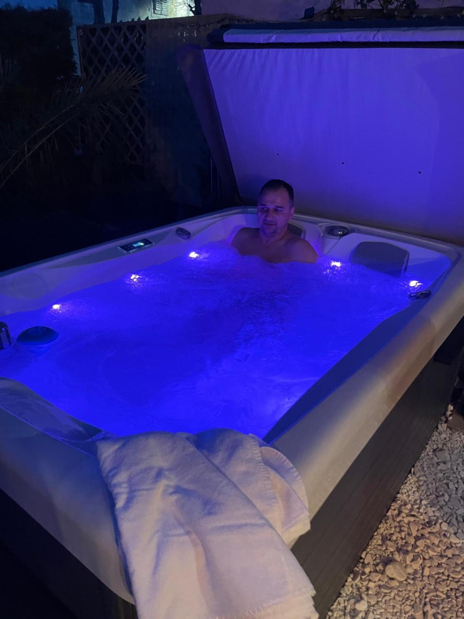 Villa Noa Jacuzzi & Sauna Izola Εξωτερικό φωτογραφία